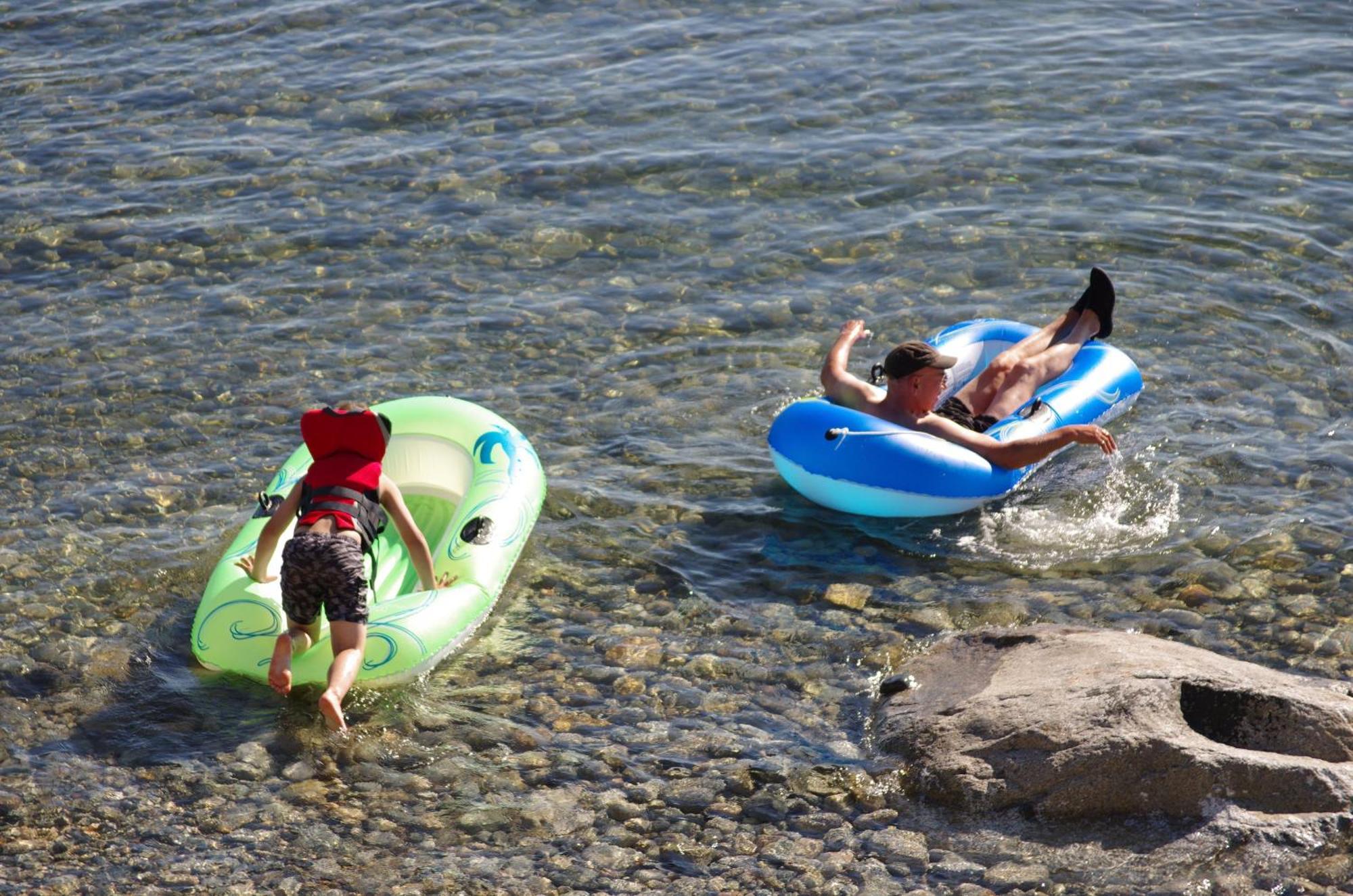 Blitz Beach House Oceanside Suite Powell River Buitenkant foto